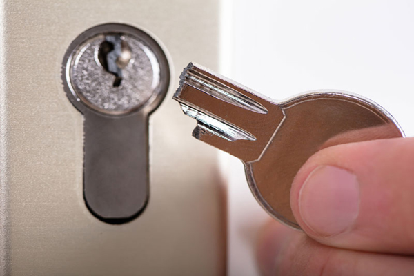 4 روش درآوردن کلید شکسته در قفل گاوصندوق