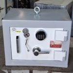 Iran Kaveh GM450 safe with digital code