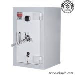 Side view of the safe